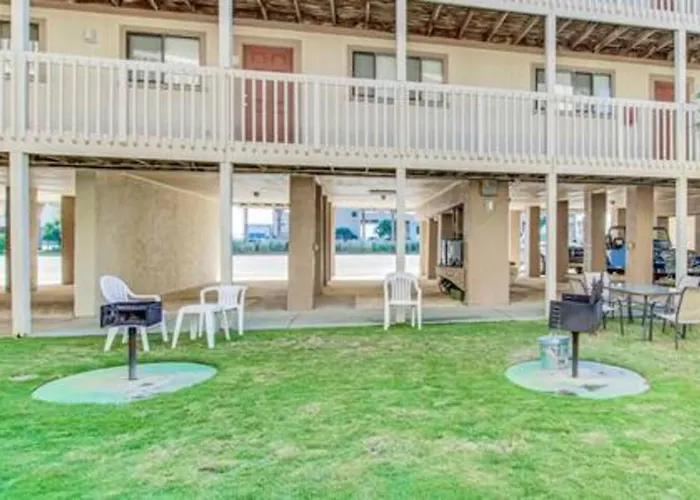 2 Pools-Smart Tvs-Bbq-10Mins To Hangout-Balcony