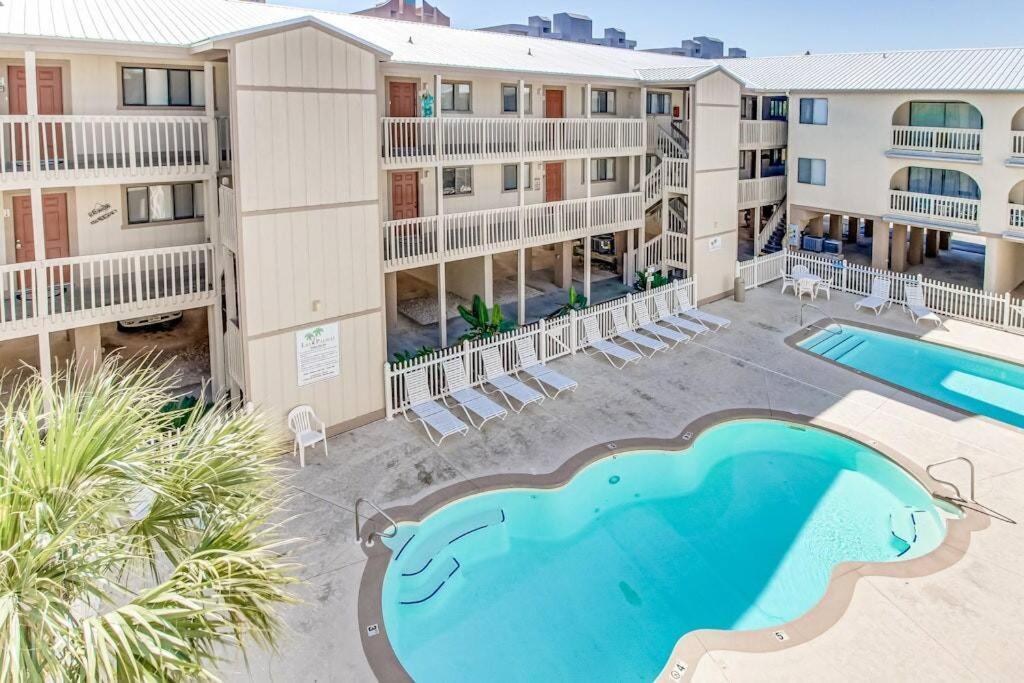 New - Pool - Balcony - Netflix - Bbq