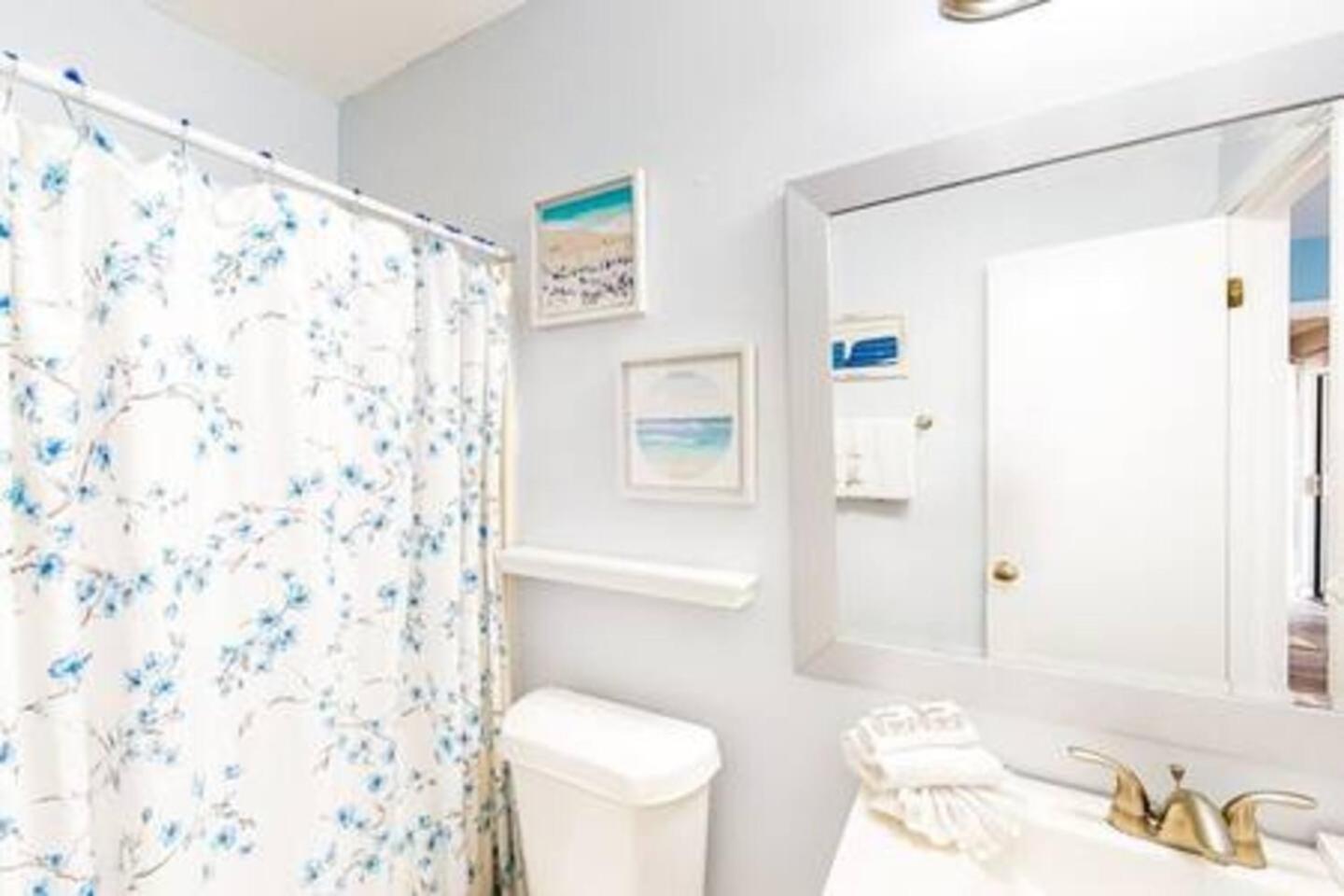2 Pools-smart Tvs-bbq-10mins To Hangout-balcony * Gulf Shores